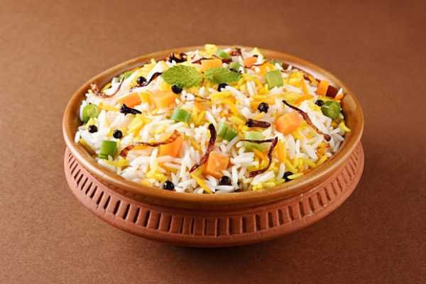 Veg Dum Briyani Bucket
