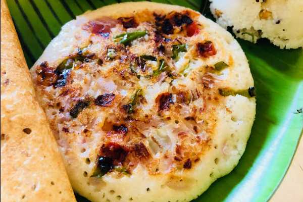 Onion Uthappam