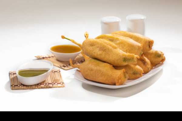 Cut Mirchi Bajji (6)