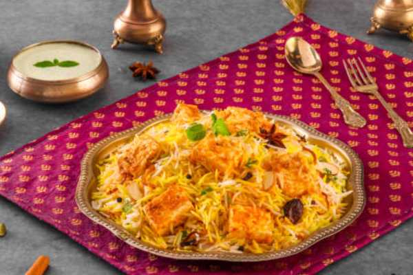 Ghee roast karivepaku paneer biryani