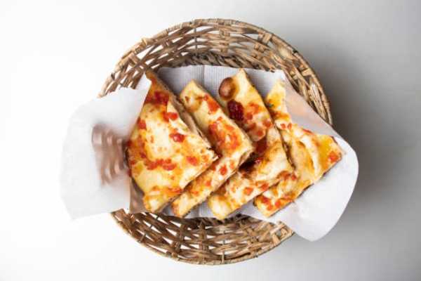 Kashmiri Peshawari Naan(SWEET NAAN)