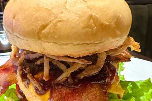 Bacon Topped Cheese Burger & Fries