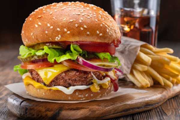 Caramelized Grilled Onion Cheese Burger & Fries