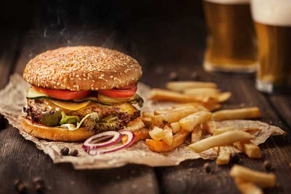 Pulled BBQ Pork Burger & Fries