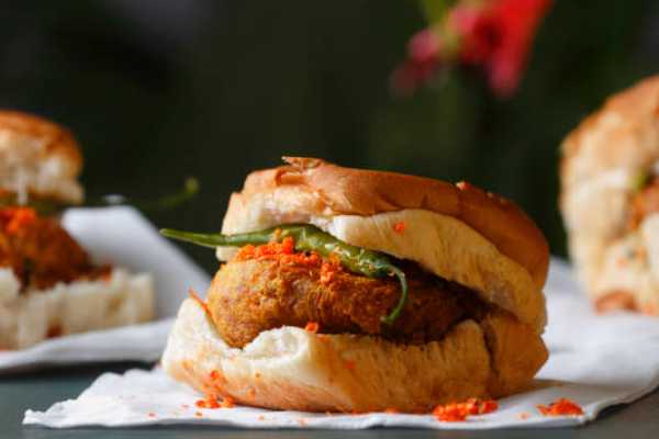 Vada Pav (2pcs) (LS)
