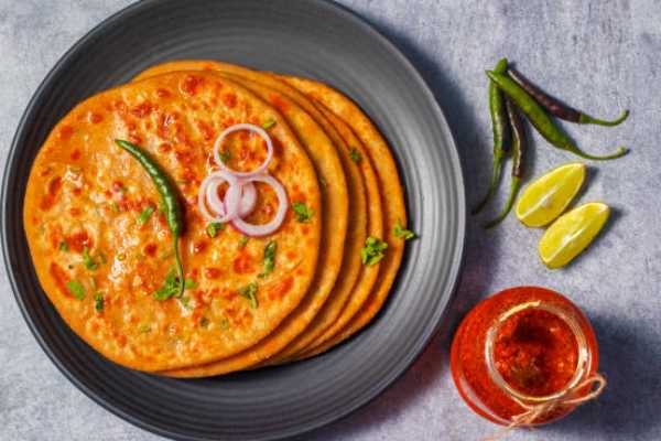 Aloo Paratha (LS)