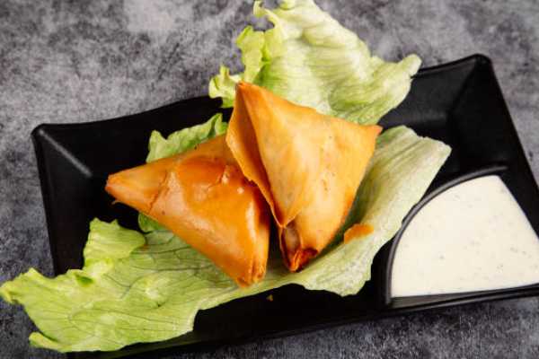 Mix Vegetarian Samosa Platter