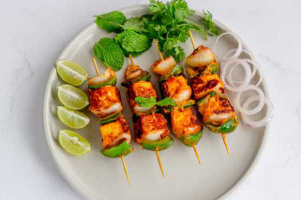 TANDOORI PANEER TIKKA
