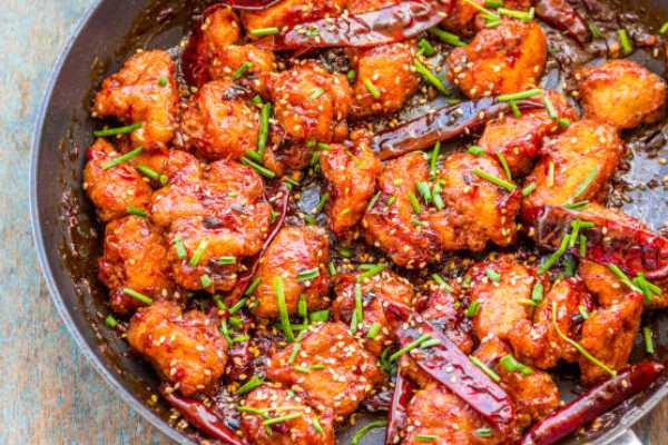 CHICKEN SCHEZWAN GRAVY