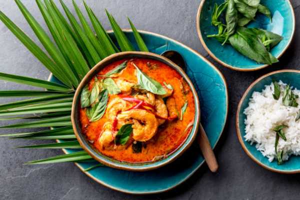 SHRIMP THAI RED CURRY