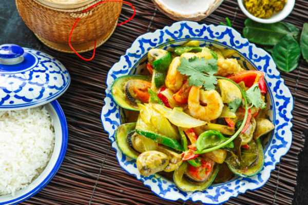SHRIMP THAI GREEN CURRY