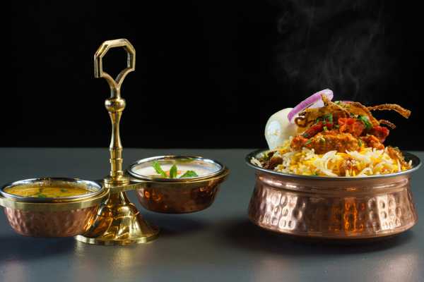 Hydrabadi Chicken Dum Biryani