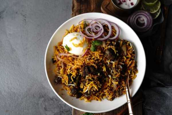 Hydrabadi Goat Dum Biryani