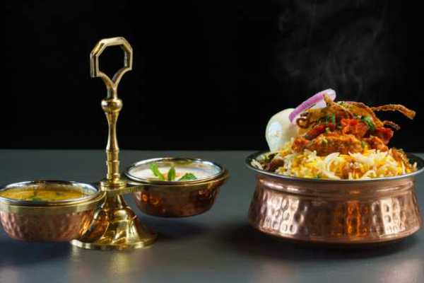 Hydrabadi Chicken Dum Biryani