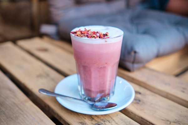 Rose Milkshake