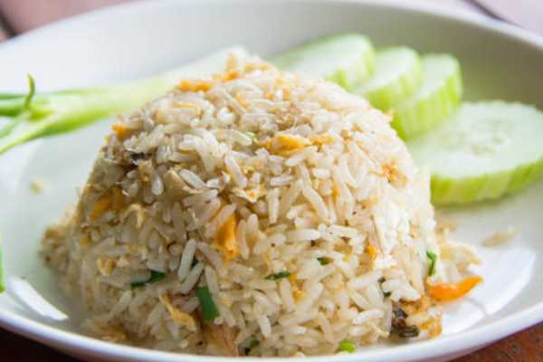 Thai Style Fried Rice Egg