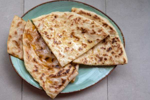 Cheese Naan