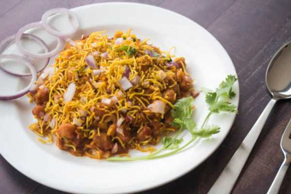 Samosa Chat