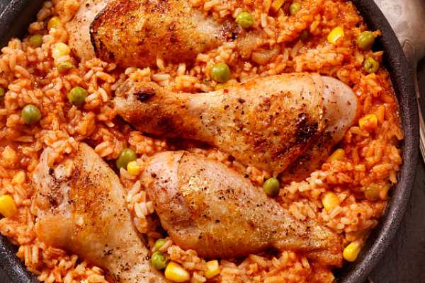 Schezwan Chicken Fried Rice