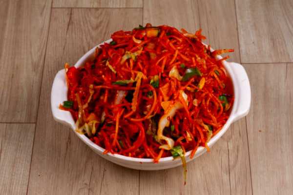 Schezwan Veg Noodles