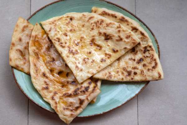 Tandoori Roti W/Butter