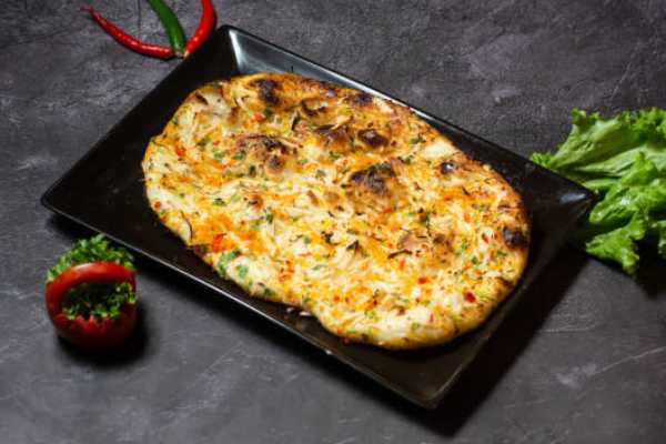 Chilli Garlic Naan