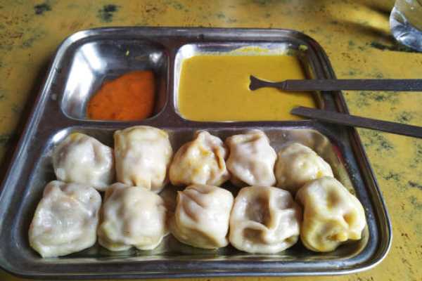 Chicken Himali Soup Momo