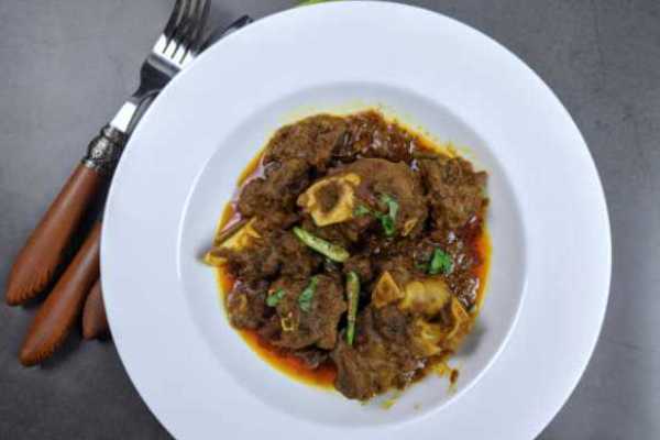 Saag Goat(Bone in)
