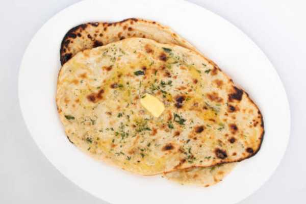 BUTTER NAAN