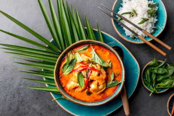 GONGURA SHRIMP CURRY