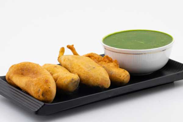MIRCHI BAJJI (5-6 Pcs)