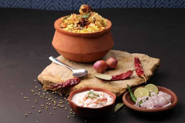 Chicken Dum Pot Biryani