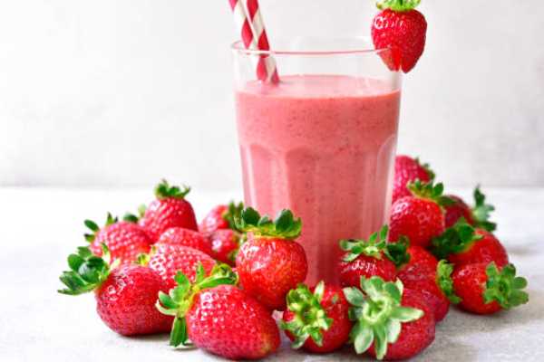 Strawberry Lassi