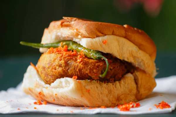 Bombay Vada Pav