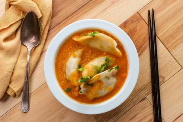 JHOL CHICKEN MOMO (SOUP)