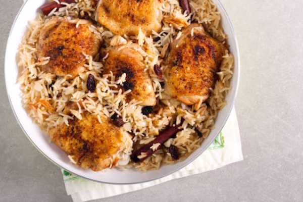 CHICKEN DUM BYRIANI