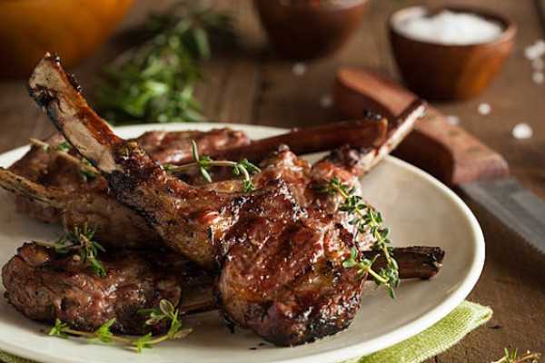 LAMB CHOPS 4PCS