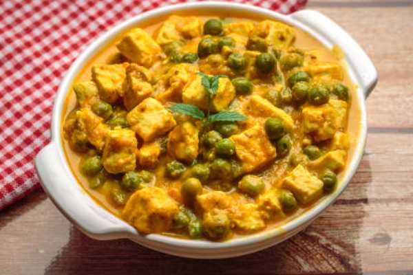 Mutter-Paneer