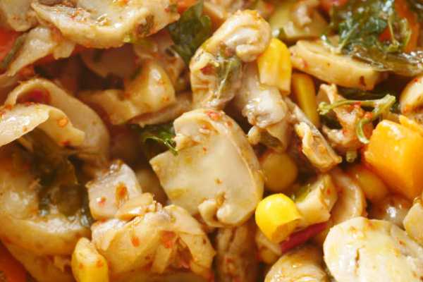 Corn Mushroom Ki Sabzi