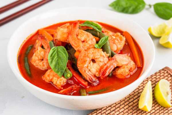 Hong Kong Red Curry Shrimp or Lamb