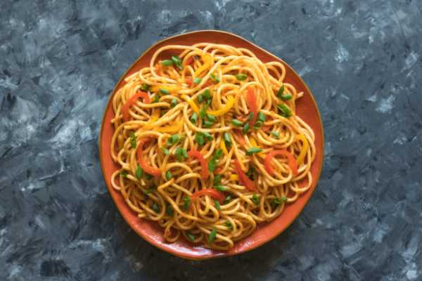 Vegetable Hakka Noodles