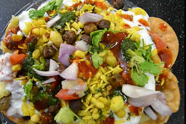 ALOO PAPDI CHAAT 