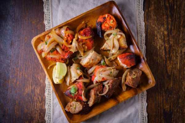 TANDOORI SIZZLER / MIXED GRILL
