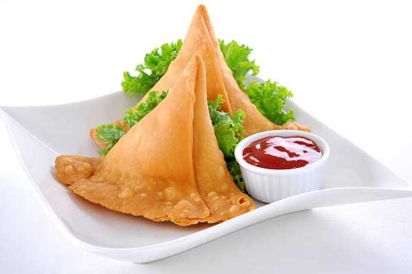 Veg Samosa (2PCS)                                             