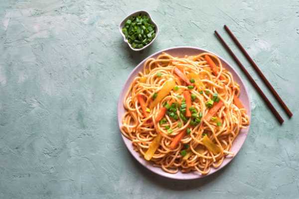 Hakka Noodle