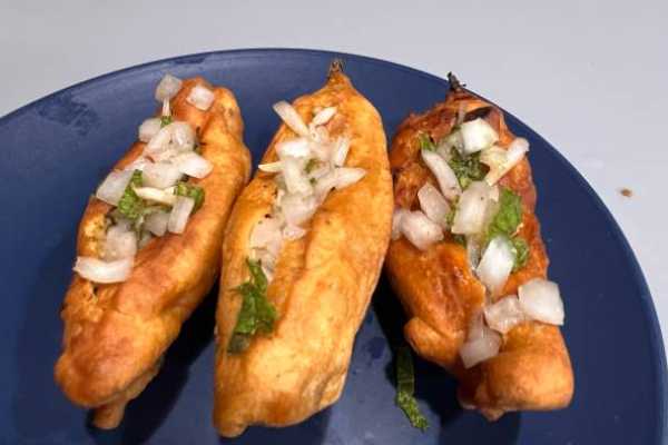Stuffed Mirchi Bajji