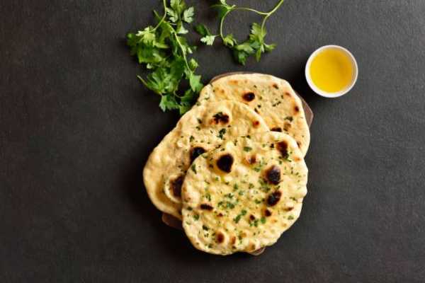 GARLIC TANDOORI ROTI
