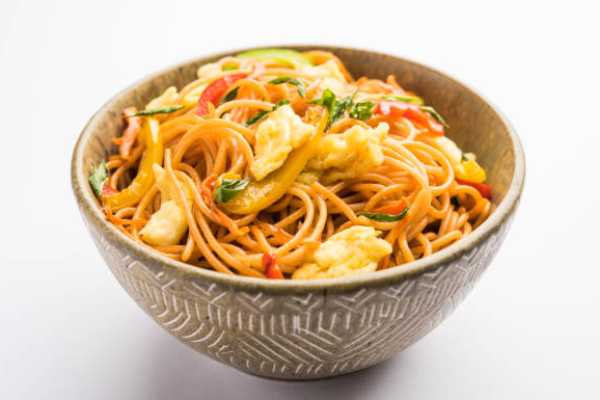 Schezwan Street Garlic Egg Noodles