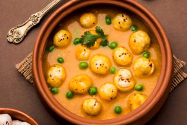 Phool Ka Makhana Curry