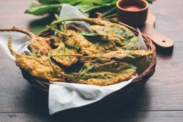 SPINACH PAKORA